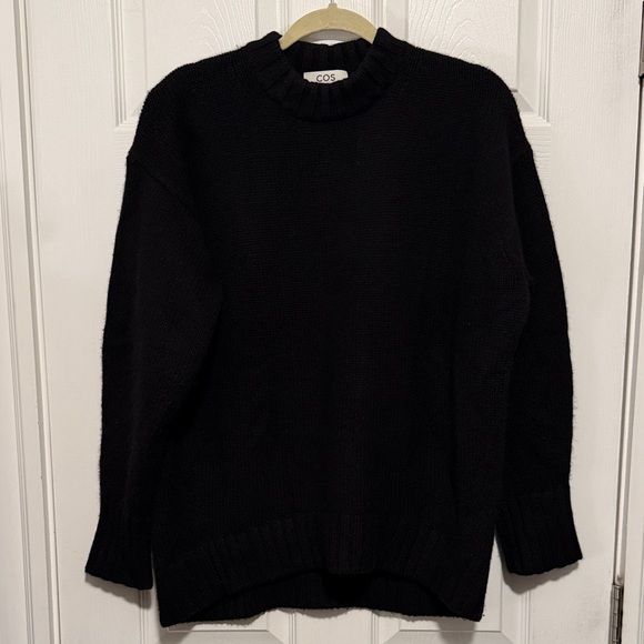 COS Chunky Pure Cashmere Crew Neck Sweater Black Size XS - Picture 2 of 9